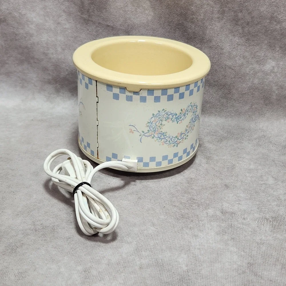 Vintage 1988‎ Rival Potpourri Crock Electric Warmer Blue Floral Heart 3206/1